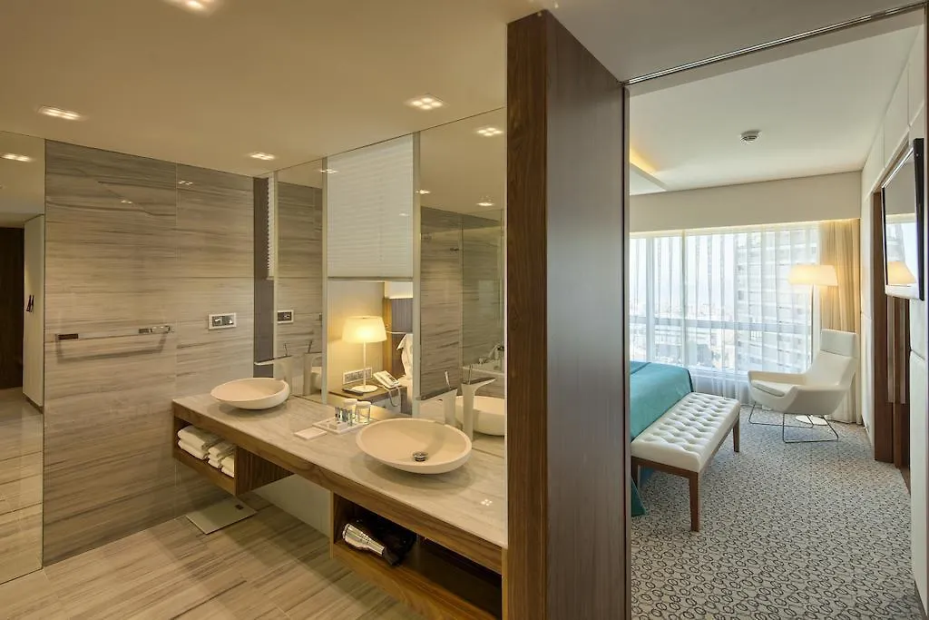 Epic Sana Lisboa Hotel